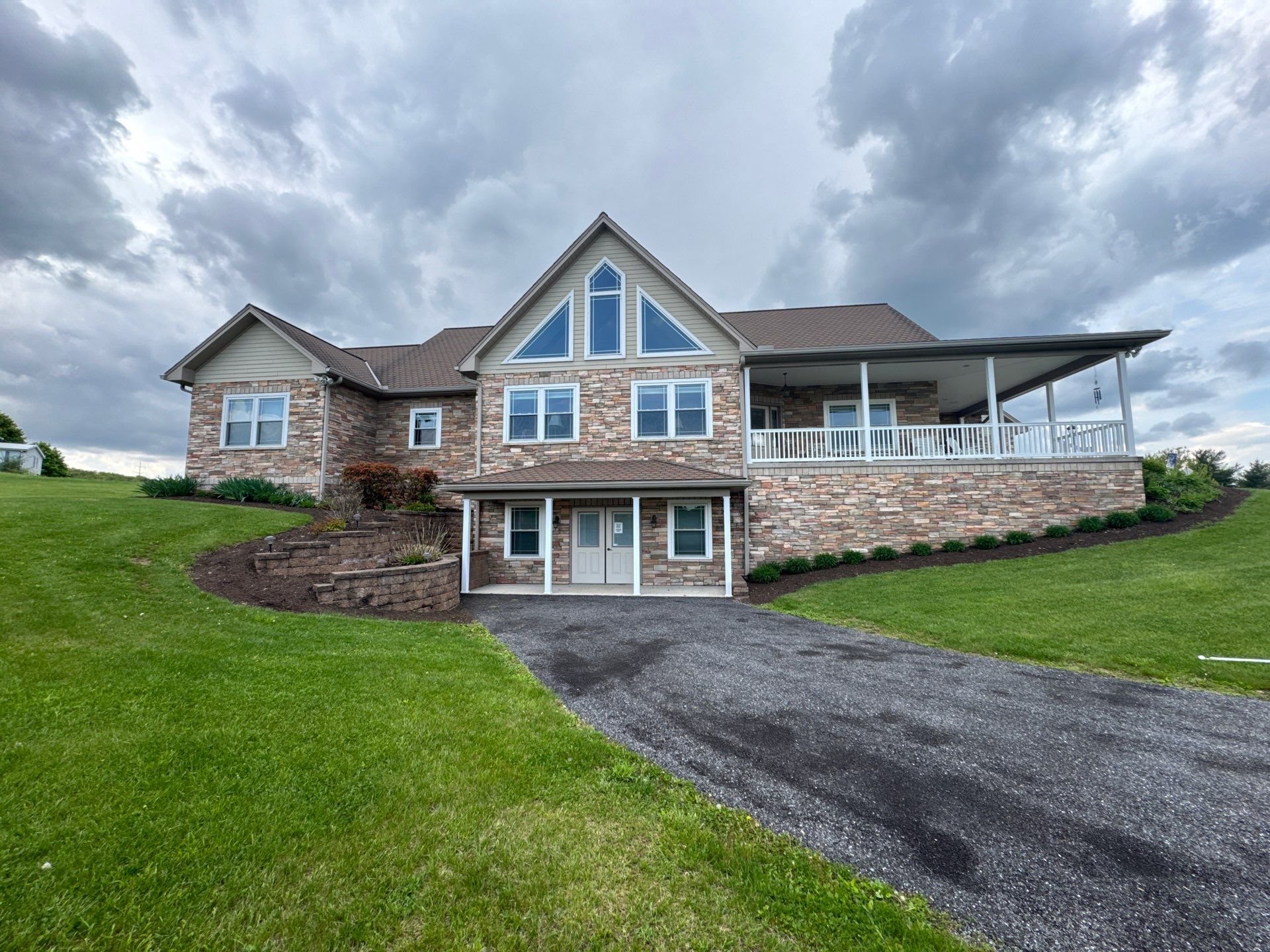 Failing CertainTeed shingles on Muncy PA home