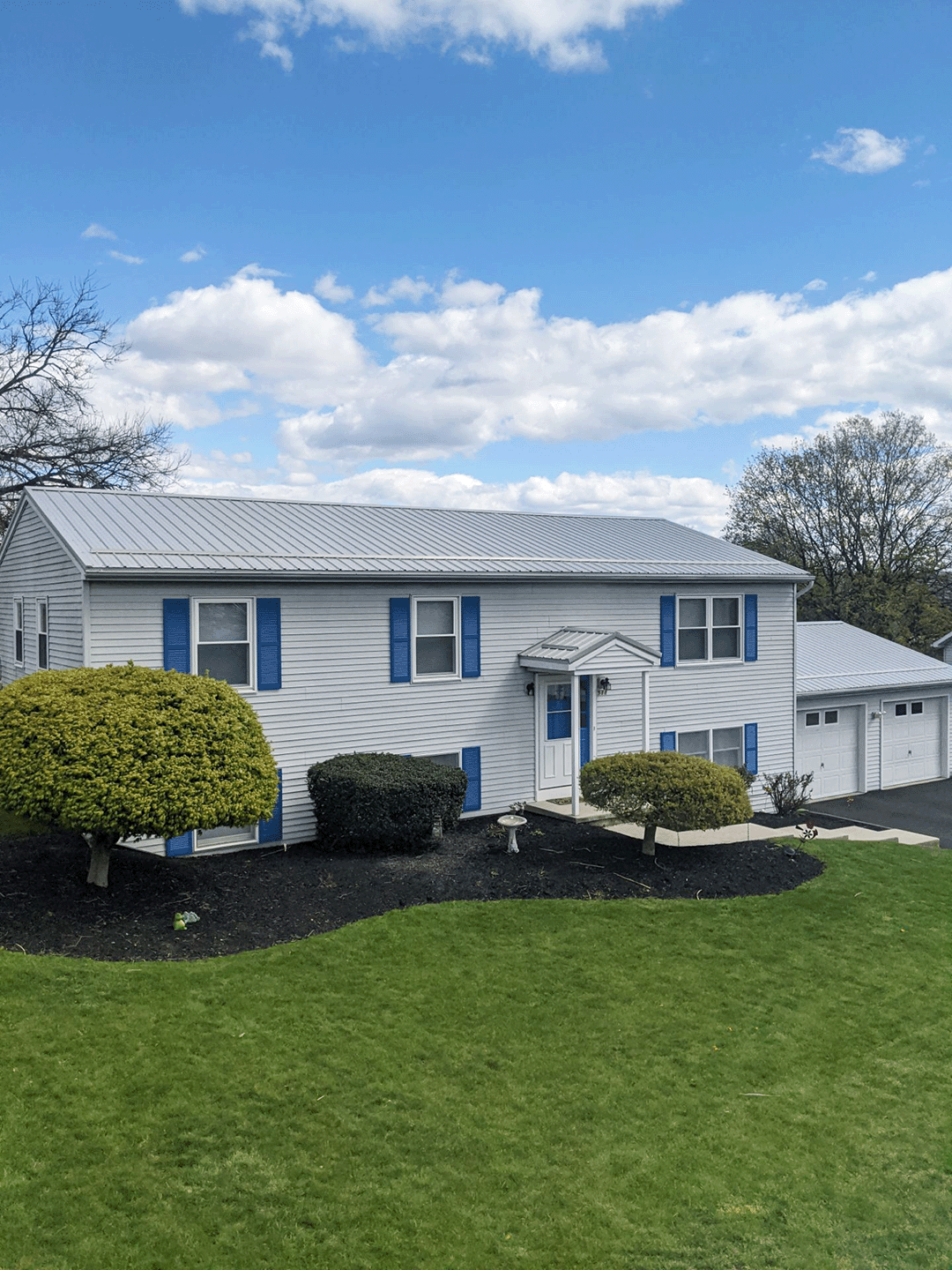 Metal roof replacement in Harrisburg PA using Ash Gray panel