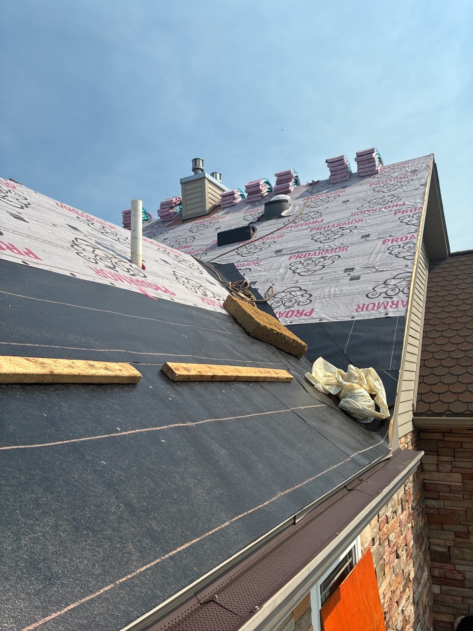 Owens Corning shingles being installed on Muncy PA home by Equity Roofing