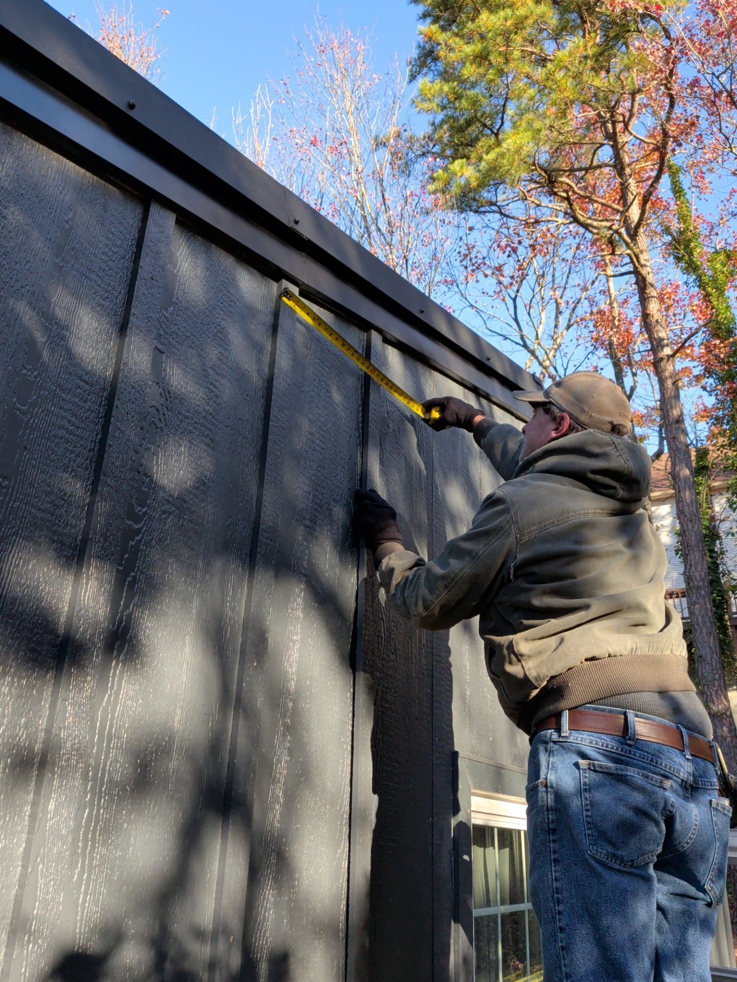 Siding replacement in LP SmartSide in Midnight Shadow for Williamsport PA home