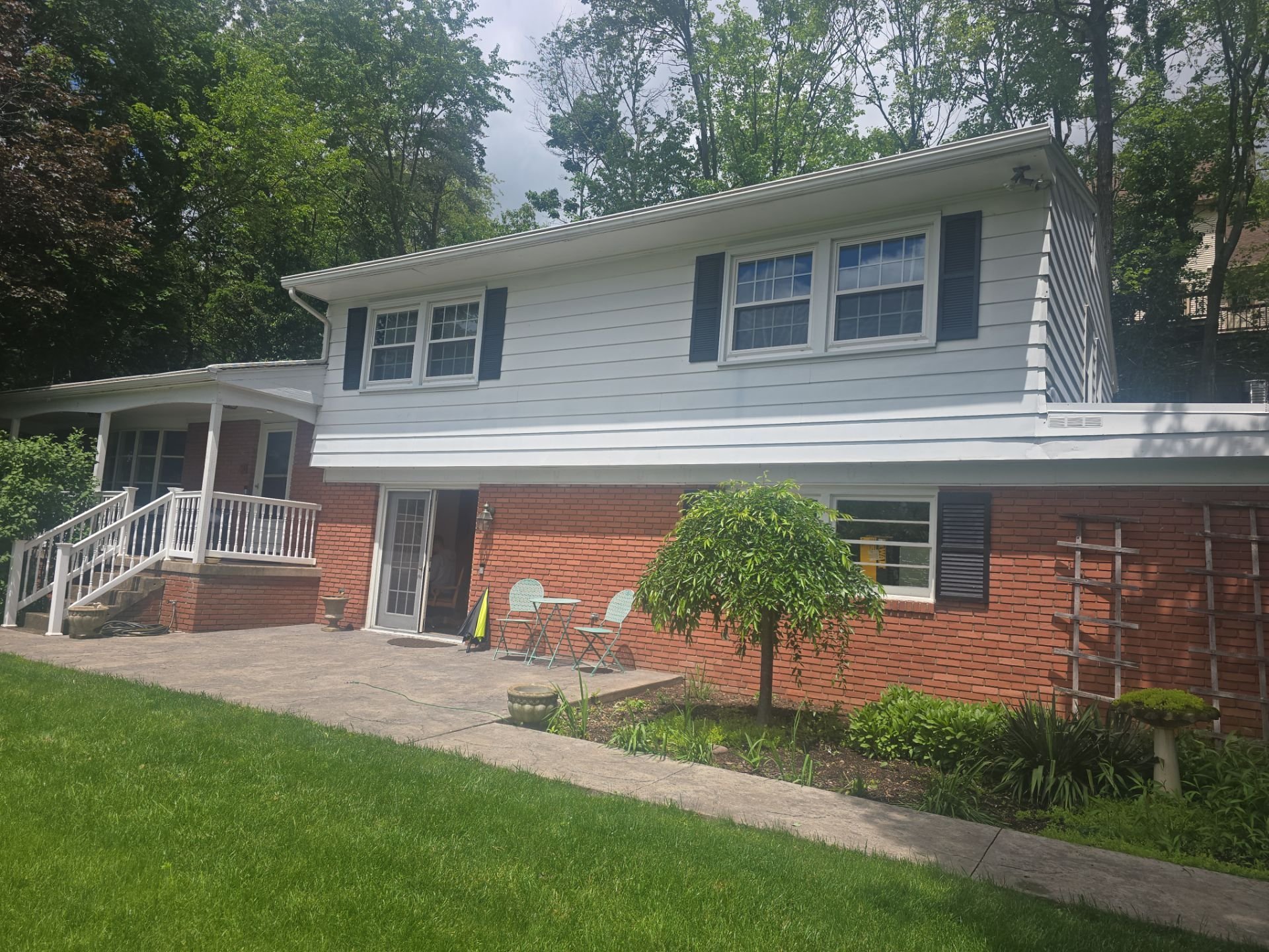 Williamsport PA home before siding roof and gutter replacement