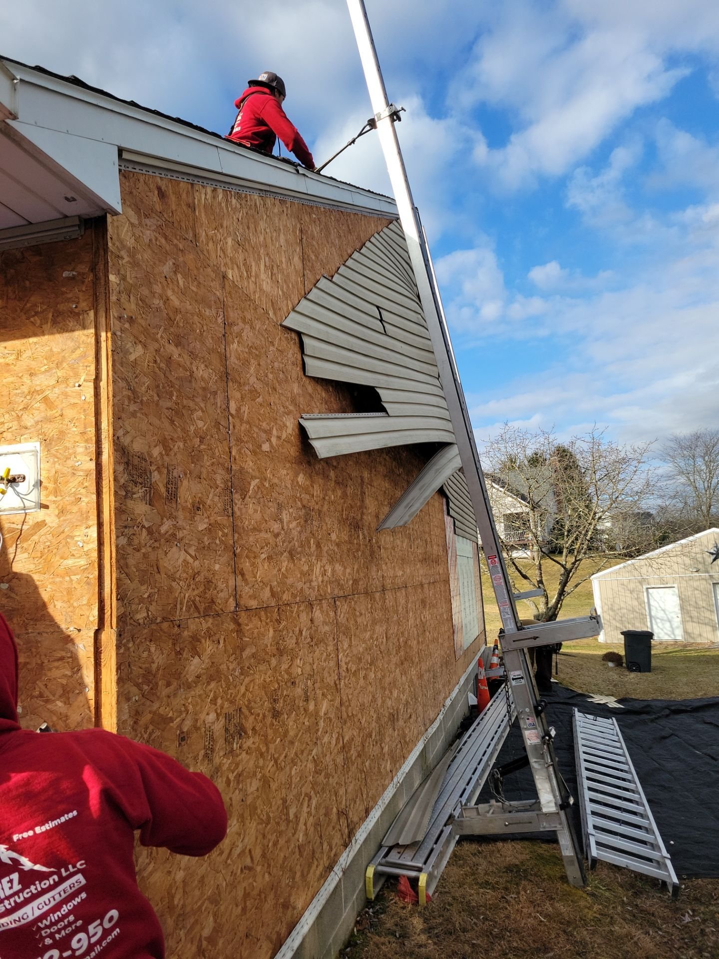 siding tear off for Elysburg PA home