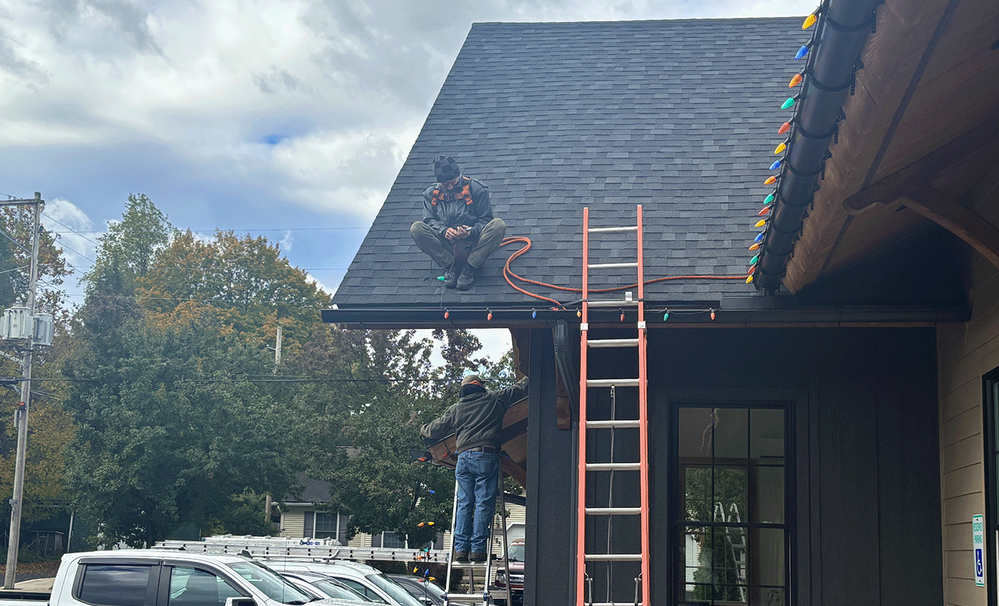 Professional holiday light installation for Central Pennsylvania for homeowners and businesses