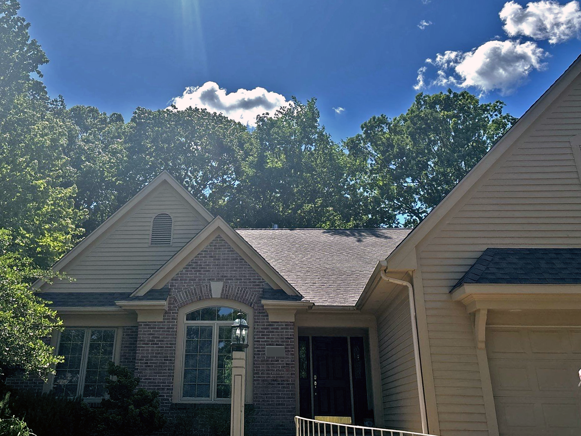 Full Roof Replacement in a Mishawaka, IN HOA Community